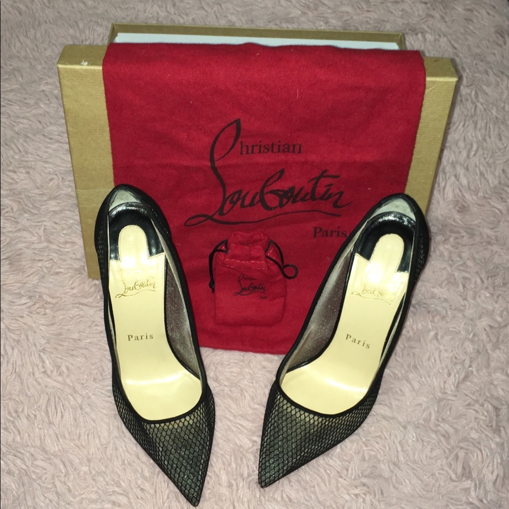 Women’s Shoes
